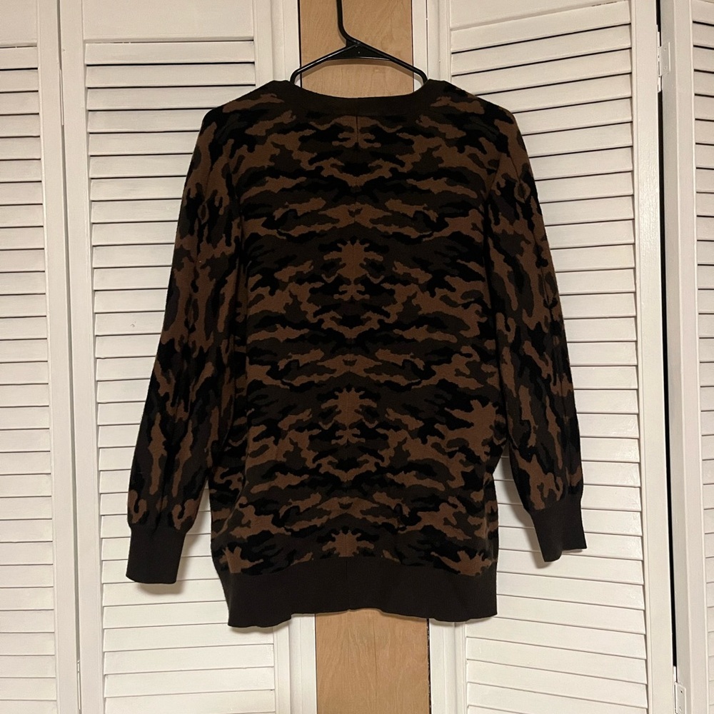 Camo Print Cardigan - Picture 2 of 5